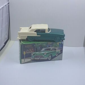 Vintage Avon Chevrolet '55 Wild Country After Shave Bottle  Full and In Box